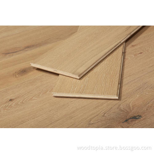 UV lacquered brushed European oak solid fumed Flooring